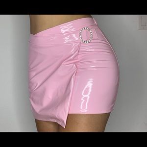 Barbie Vibes skirt👛